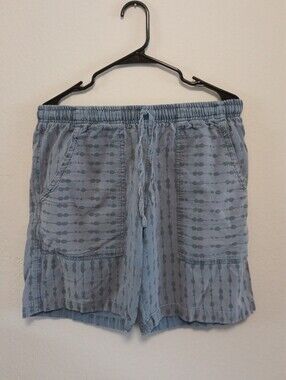 Blue Cloth Shorts With Pockets